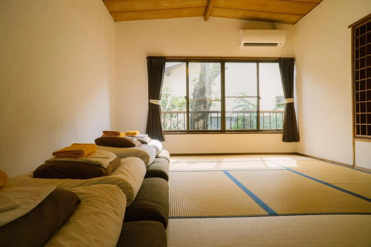 Onsen Guesthouse Hakone Tent 0*,