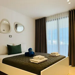 *** Hotel White Albanië